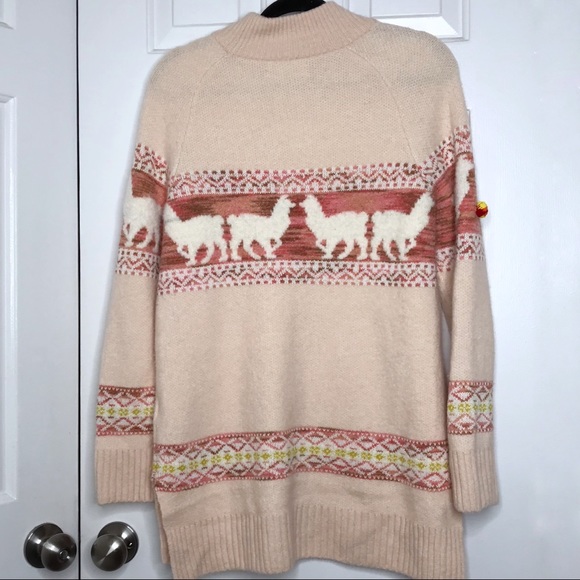ANTHROPOLOGIE Pale pink peach llama Pom Pom sweater medium - Picture 6 of 10